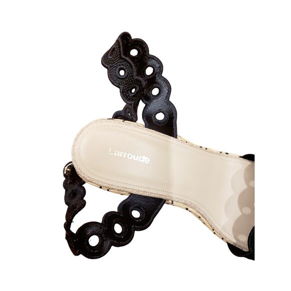 Larroude Florence Broderie Wedge Sandal in Beige and Black Raffia Size 9 - Picture 10 of 11